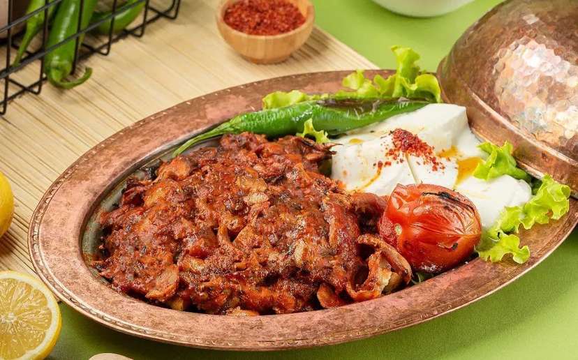 Lyuks Doner Manqalda Qara Qarayev
